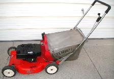 TORO 530 REAR BAG GAS LAWNMOWER