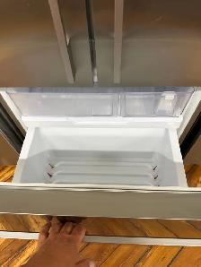 Fisher&Paykel stainless steel three door fridge 30 - Photo 3