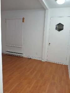 4 et demi à louer à Longueuil à l'étage - Photo 7