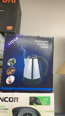 Kettle - LIDER Automatic Cordless 1.8L 110V 60Hz 1000W - Sliver.