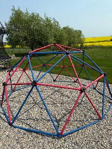 Large Dome Climber - Photo 3