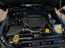 2018 Jeep Wrangler JK Unlimited Sahara - Photo 14
