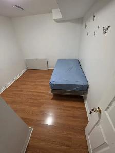 Private Room Available Macowan and Steels