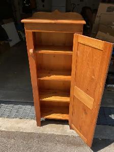 Pine Jam Cupboard - Photo 2