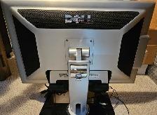 Dell UltraSharp 2707WFP 27-inch Wide-Screen - $40 - Photo 2