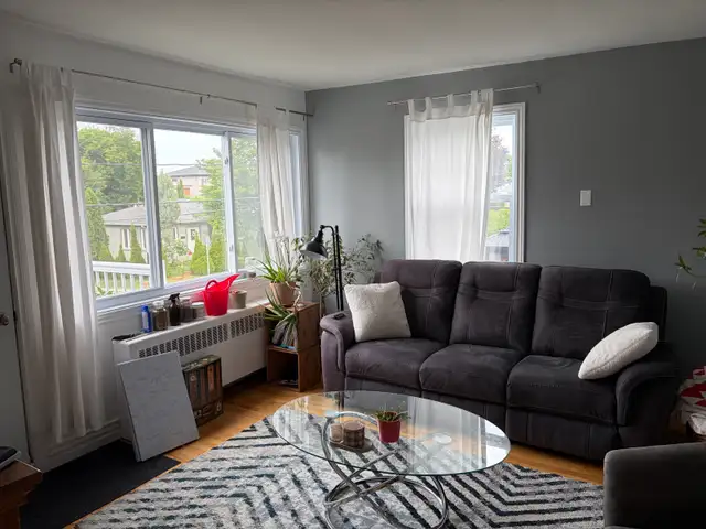 Vimont Laval 4 1/2 à Louer- Apartment for rent