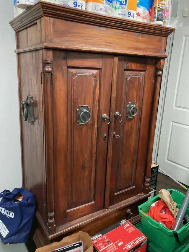 Armoire Rosewood - Storage Cabinet