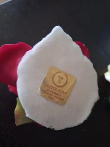 Vintage Porcelain Roses - Photo 3