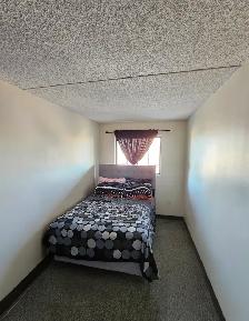 SUBLET 2BR 1bath apartment - Photo 4