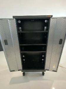 Gladiator Garage Cabinets - Photo 4