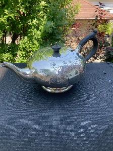 Vintage Silver Plated Jeannie Teapot - Photo 2