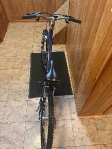 Scwinn Mountain Bike - Photo 2