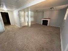 Lakefront Living: Upgraded home with self contained basement apt - Photo 9