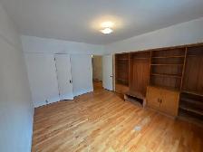Grand 6 1/2, 1495 pc, 3 chambres, 6 électros,1 sep 2026 - Photo 3