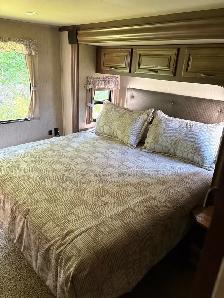 2019 Sierra camper with loft. - Photo 8