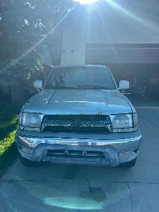2002 Toyota 4Runner SR5 - Photo 9
