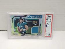 Trevor Lawrence Panini Prizm 2021 Premier Jersey Card PSA 9 - Photo 3