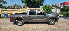 2009 GMC Sierra Nevada edition 4.8L V8  2600obo - Photo 2