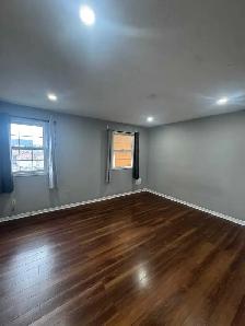 FULL 3 BEDROOM RECENTLY RENOVATED TOWNHOUSE RENTAL IN BRAMPTON - Photo 8