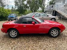 1996 Mazda Miata 5speed Convertible - Photo 3
