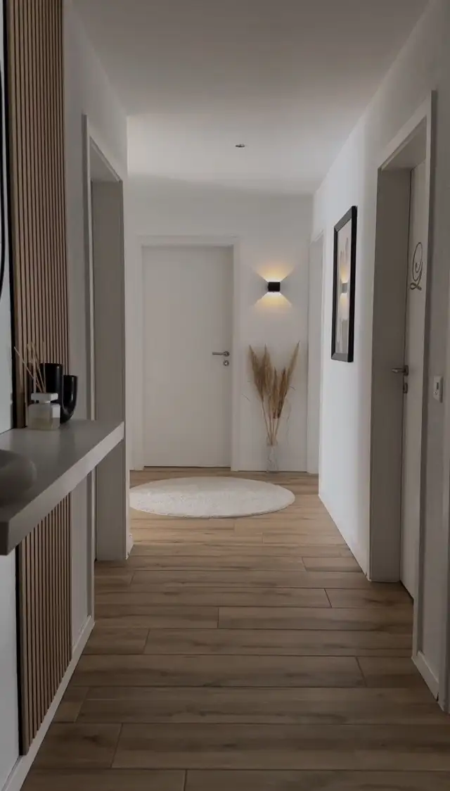 femme de menage / cleaning lady