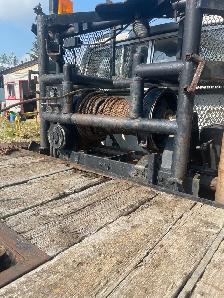 Older Ford Diesel winch truck - Photo 3