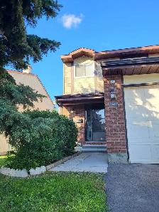 Bright 3 bed, 3 bath in Kanata for rent