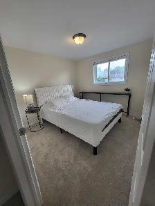 Bright 3 bed, 3 bath in Kanata for rent - Photo 10
