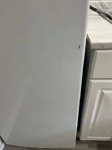 Danby freezer 60inch height $250 - Photo 3