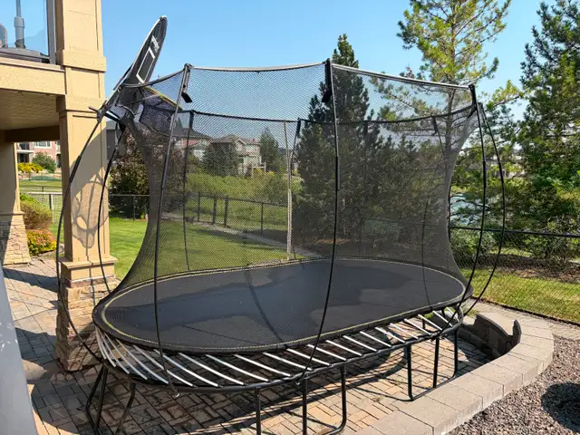 Springfree Trampoline