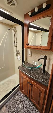 2012 Heartland BigCountry 3650RL 5th wheel - Photo 9
