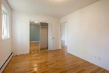 4 1/2 VIEUX-LONGUEUIL CHAUFFAGE & EAU CHAUDE INCLUS - Photo 6
