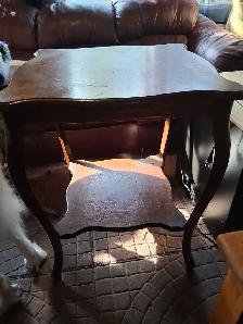 Antique Tiger Oak Side Table Solid Wood bBeautiful Grain