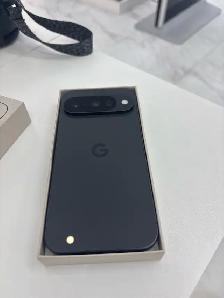 Vente rapide - Pixel 10 - 128 g dans la boite jamais utiliser