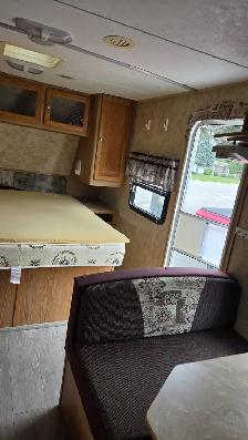 2008 - 21ft Lite Pilgram Camping Trailer - Photo 4