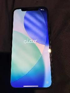 iPhone 12 - Photo 2