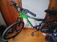 Hyper Viking Trail 21 Speed bike!