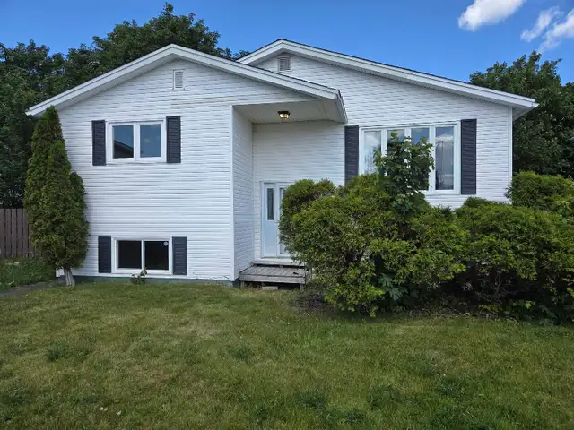 Beautiful Renovated 4-Bedroom Home for Rent
