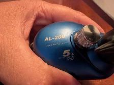 Okuma Alumina 200 Bait Casting Reel For Sale - Photo 3