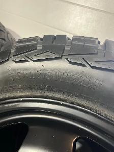 Dually Wheel Package - 35x12.5x22" - Photo 2