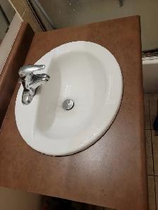 Room for Rent in York University Village - Photo 3