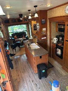 5th Wheel & Fully Fenced Titled Lot - Photo 3