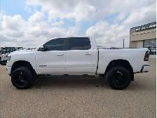 2022 Ram 1500 Sport LIFTED/Aftermarket 20'' Rims/35's/12'' Scrn - Photo 2