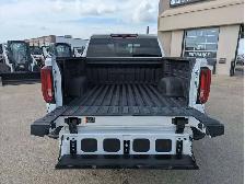 2024 GMC Sierra 1500 Denali 3.0L I6 Diesel/Touch Nav/Sunroof/Cam - Photo 9