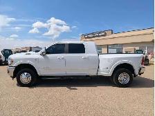 2024 Ram 3500 Limited 6.7L Diesel/Dually/MEGA Cab/Sunroof - Photo 11
