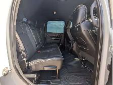 2024 Ram 3500 Limited 6.7L Diesel/Dually/MEGA Cab/Sunroof - Photo 17