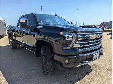 2025 Chevrolet Silverado 2500 High Country 6.6L V8 Diesel/Touch - Photo 6