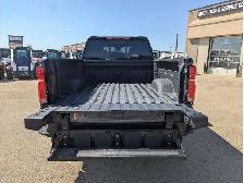 2025 Chevrolet Silverado 2500 High Country 6.6L V8 Diesel/Touch - Photo 9