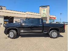 2025 Chevrolet Silverado 2500 High Country 6.6L V8 Diesel/Touch - Photo 11