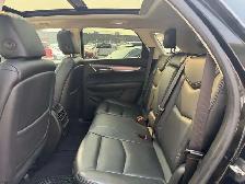 2018 Cadillac XT5 No Accident l Luxury l AWD l 3.6L l V6 l Pano - Photo 15